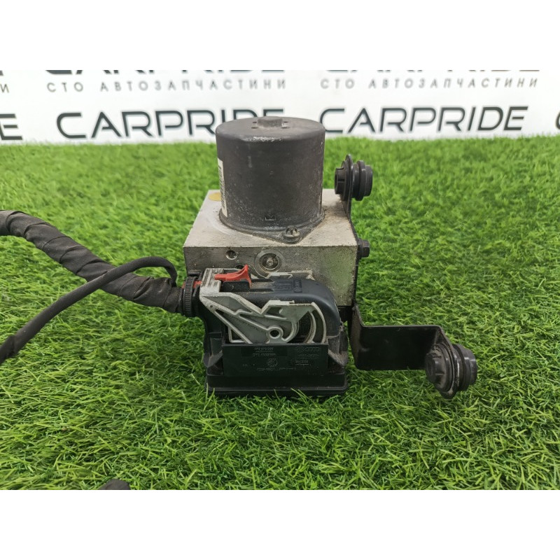 Блок abs (тормозная система) Volkswagen Tiguan 5N 2011 1.4 CAVA 5n0614109l