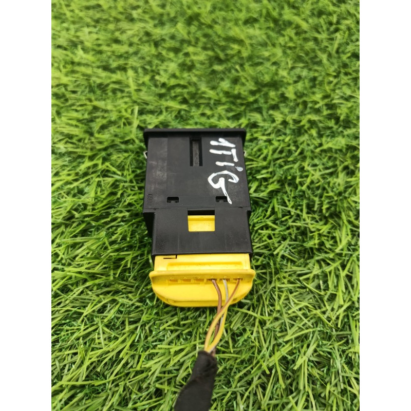 Кнопка AirBag (электрика / кнопки) Volkswagen Tiguan 5N 2011 1.4 CAVA 1k0919237d