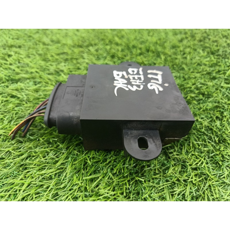 Блок управления топливным насосом (электрика / блок управления) Volkswagen Tiguan 5N 2011 1.4 CAVA 5n0201320a