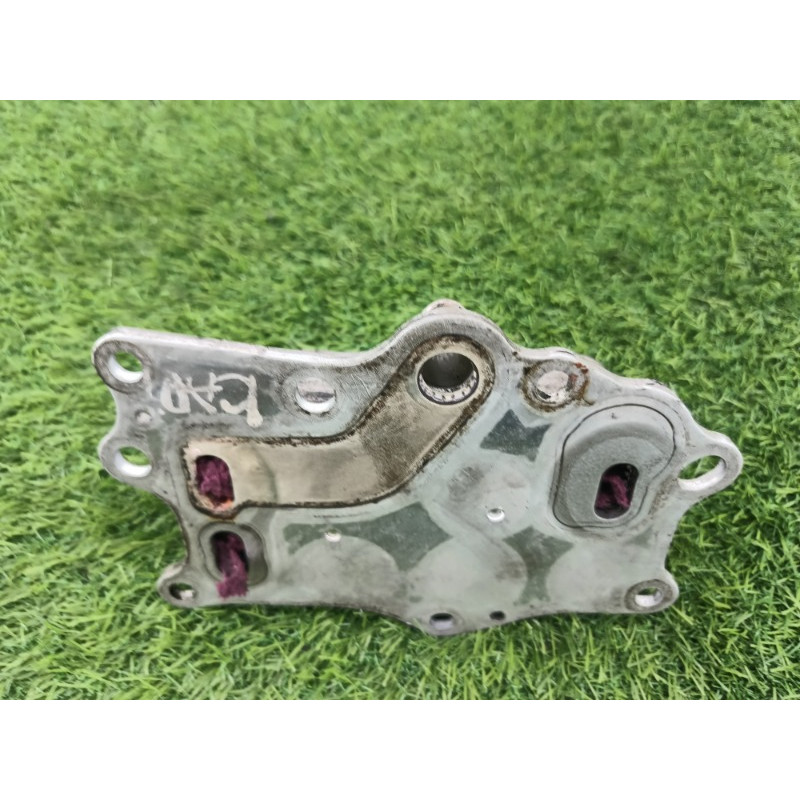 Теплообменник масляного фильтра (двигатель и элементы) Chevrolet Captiva C140 2011 2.2 D (z22d1) 96868256