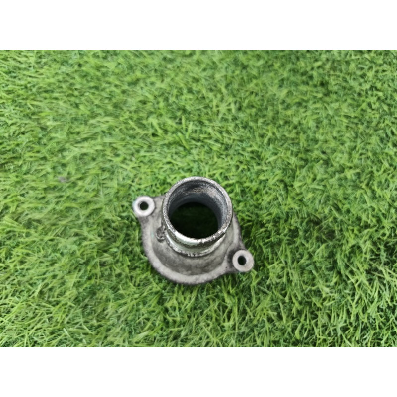 Фланец (система охлаждения) Chevrolet Captiva C140 2011 2.2 D (z22d1) 25190143