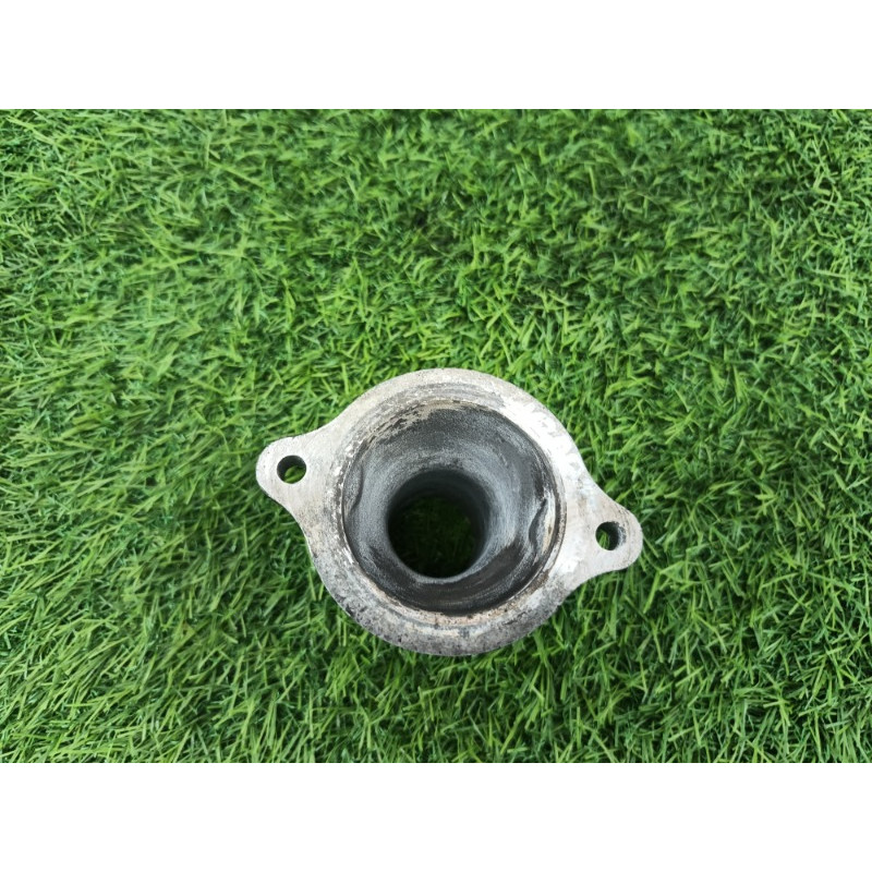 Фланец (система охлаждения) Chevrolet Captiva C140 2011 2.2 D (z22d1) 25190143