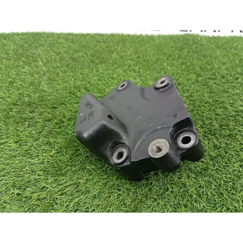 Кронштейн двигателя (кронштейны двигателя) Chevrolet Captiva C140 2011 2.2 D (z22d1) 25182554