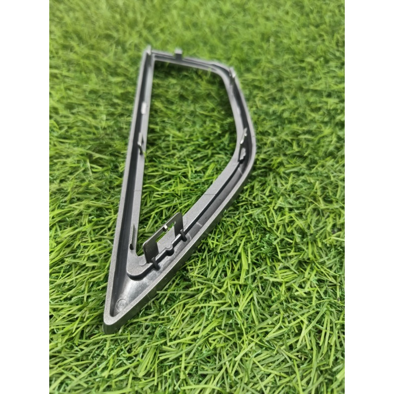 Накладка ручки внутренней (салон) Subaru Forester SK 2020 2.5
