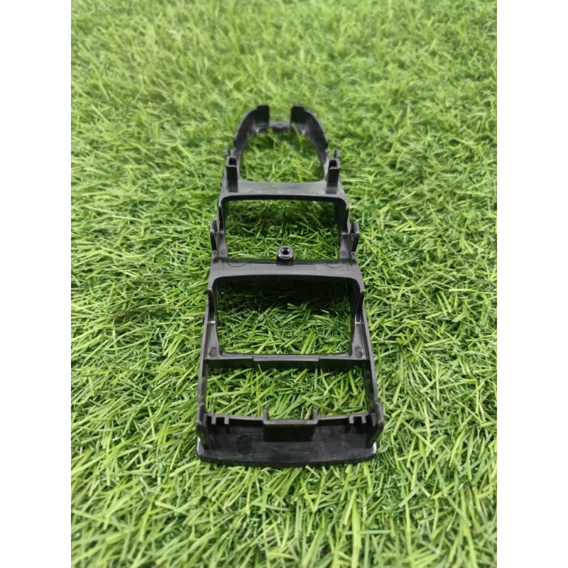 Накладка кнопок склопідйомника (салон) Subaru Forester SK 2020 2.5 589765