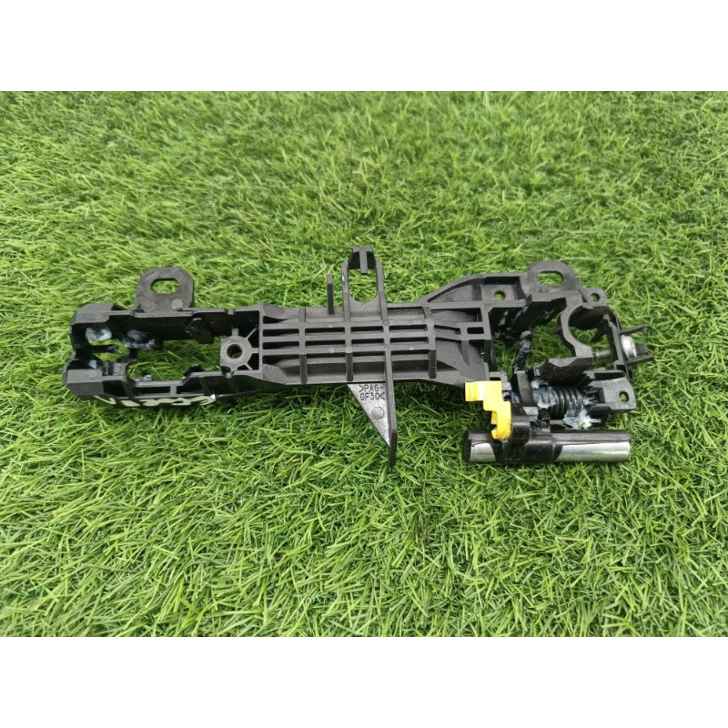 Кронштейн ручки двери (кузов и элементы) Subaru Forester SK 2020 2.5 61142CA010