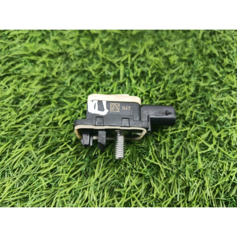 Датчик удара (электрика / датчики) Subaru Forester SK 2020 2.5 98237sj030