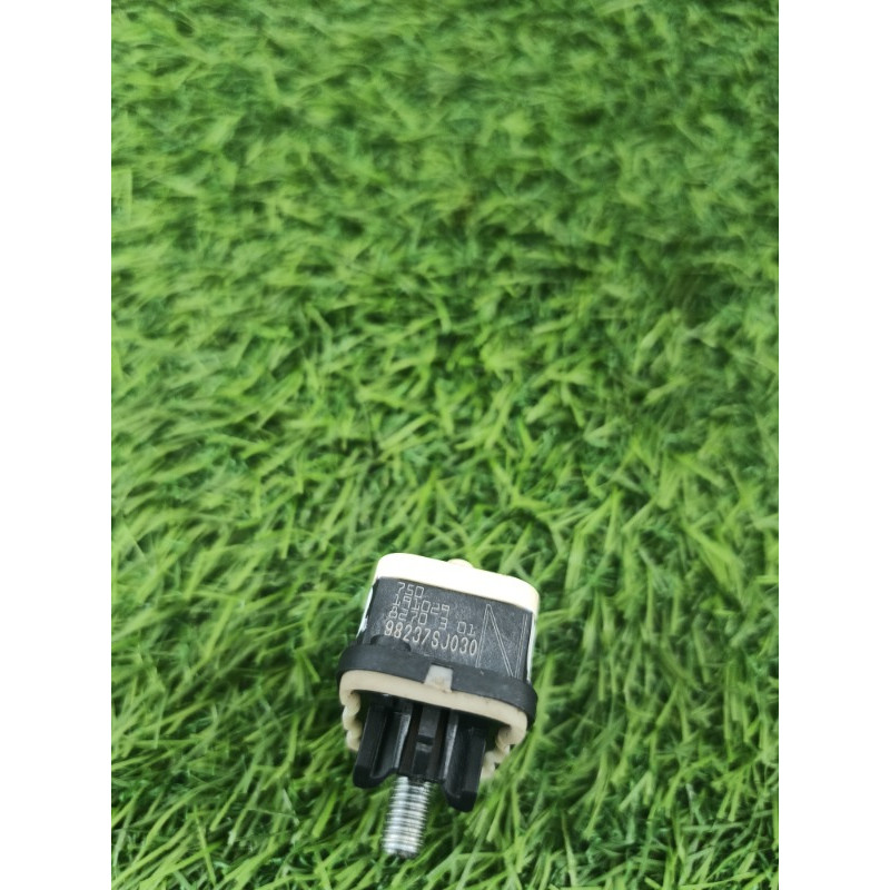 Датчик удара (электрика / датчики) Subaru Forester SK 2020 2.5 98237sj030