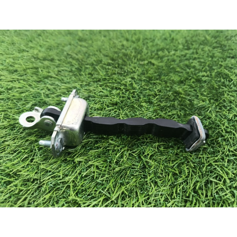 Обмежувач дверей (кузов і елементи) Subaru Forester SK 2020 2.5 61124SJ000
