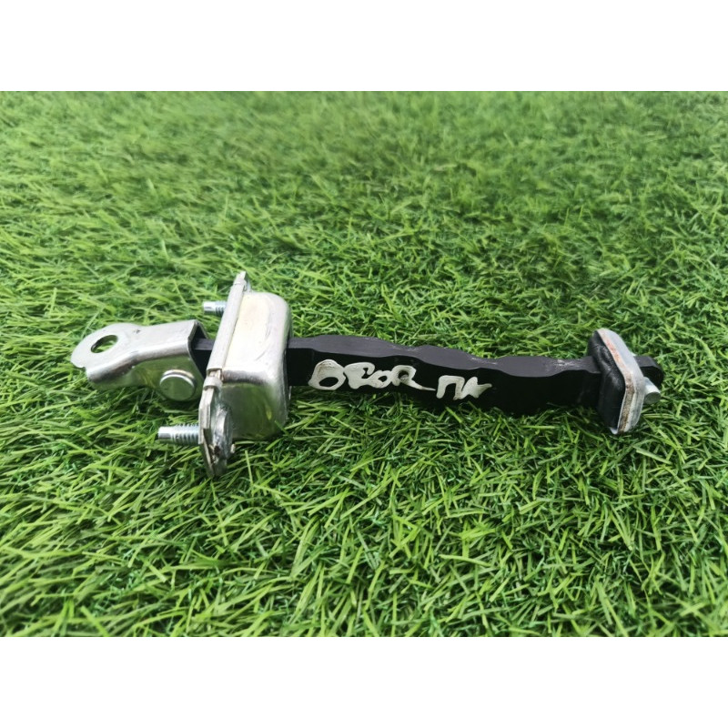 Обмежувач дверей (кузов і елементи) Subaru Forester SK 2020 2.5 61124SJ000