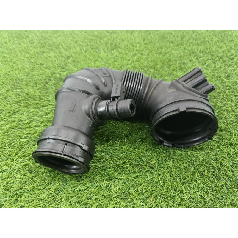 Патрубок воздушного фильтра (впускная система) Mercedes-Benz E-class w212 2013 2.2 CDI a6510904537