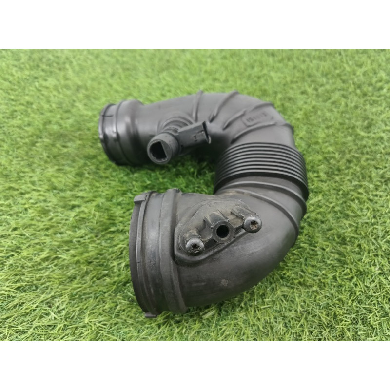 Патрубок воздушного фильтра (впускная система) Mercedes-Benz E-class w212 2013 2.2 CDI a6510904537