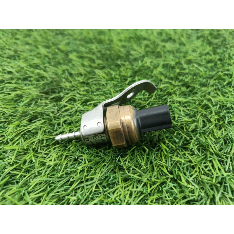 Датчик давления топлива (электрика / датчики) Mercedes-Benz E-class w212 2013 2.2 CDI a0045421618