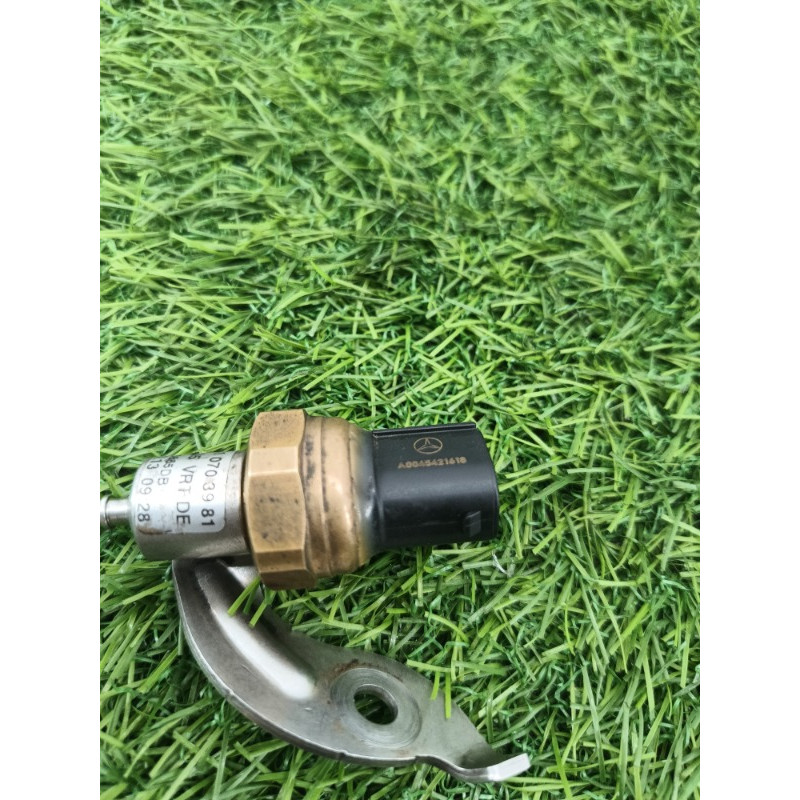 Датчик давления топлива (электрика / датчики) Mercedes-Benz E-class w212 2013 2.2 CDI a0045421618