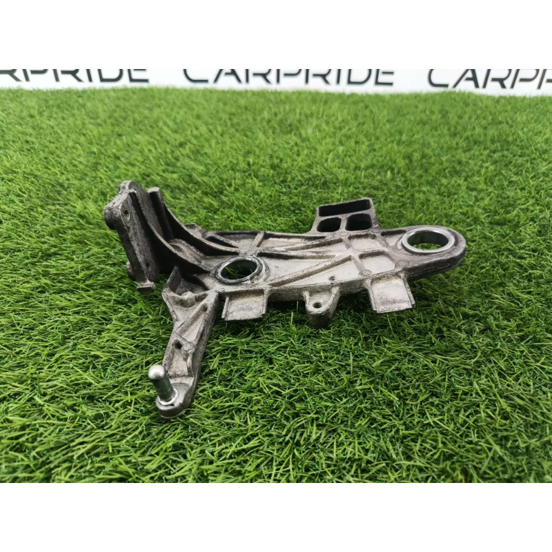 Кронштейн корпуса воздушного фильтра (кронштейны двигателя) Mercedes-Benz E-class w212 2013 2.2 CDI A6510902241