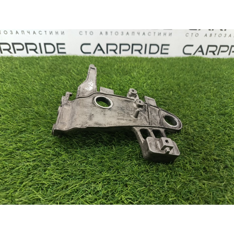 Кронштейн корпуса воздушного фильтра (кронштейны двигателя) Mercedes-Benz E-class w212 2013 2.2 CDI A6510902241