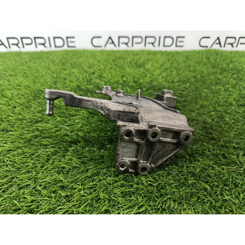 Кронштейн корпуса воздушного фильтра (кронштейны двигателя) Mercedes-Benz E-class w212 2013 2.2 CDI A6510902241