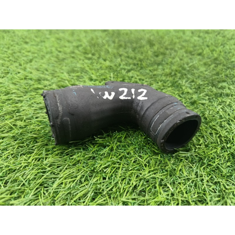 Патрубок (система охлаждения) Mercedes-Benz E-class w212 2013 2.2 CDI a6512000682