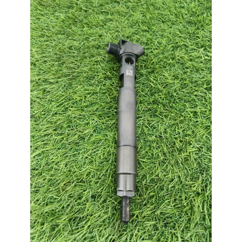 Форсунка паливна (паливна система) Mercedes-Benz E-class w212 2013 2.2 CDI a6510704987