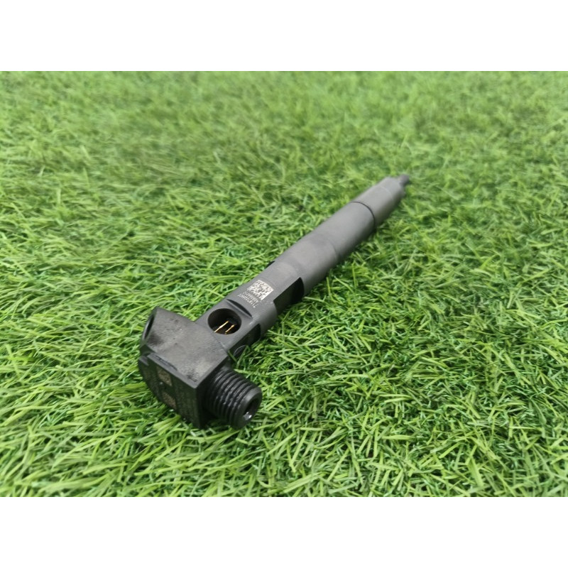 Форсунка паливна (паливна система) Mercedes-Benz E-class w212 2013 2.2 CDI a6510704987