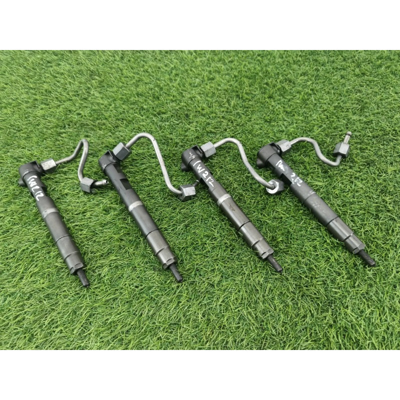 Форсунка паливна (паливна система) Mercedes-Benz E-class w212 2013 2.2 CDI a6510704987