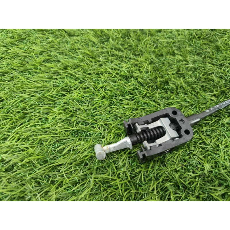 Трос замка двери (кузов и элементы) Volkswagen Tiguan 5N 2011 1.4 CAVA 5N0837017D