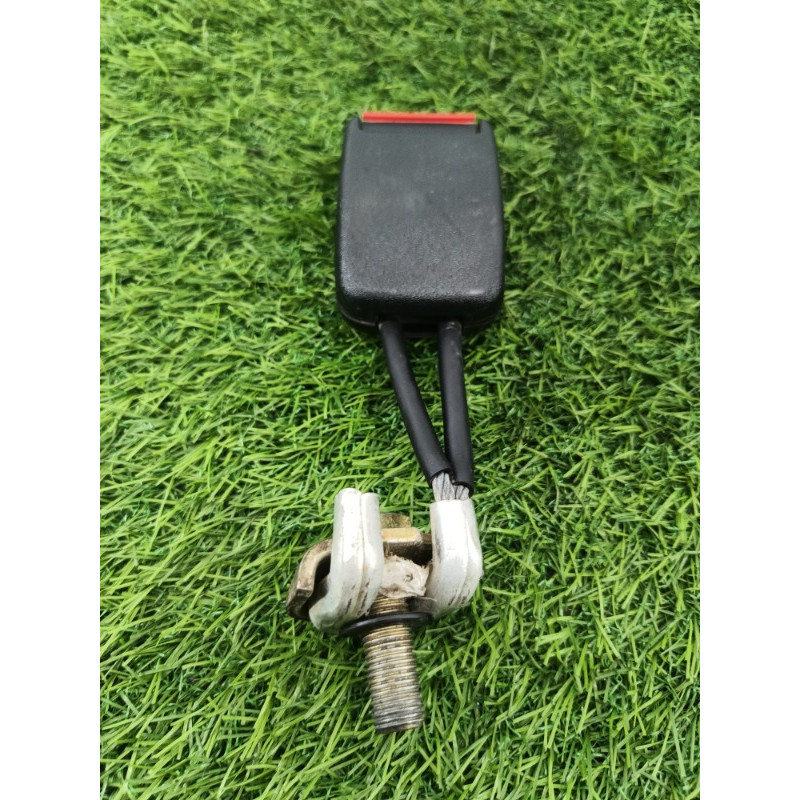 Замок паска безпеки (airbag/безопасность) Volkswagen Passat B5 3b0857740