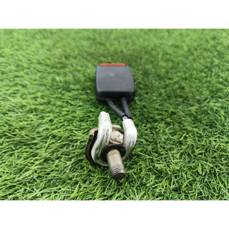 Замок паска безпеки (airbag/безопасность) Volkswagen Passat B5 3b0857740