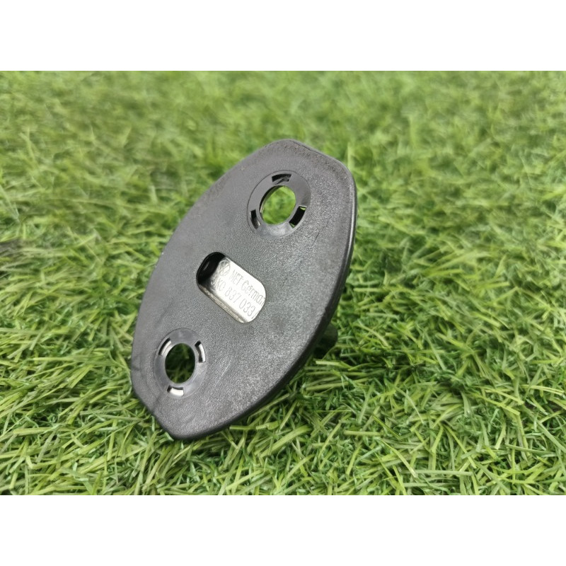 Ответная часть замка двери (кузов и элементы) Volkswagen Tiguan 5N 2011 1.4 CAVA 5k0837033a