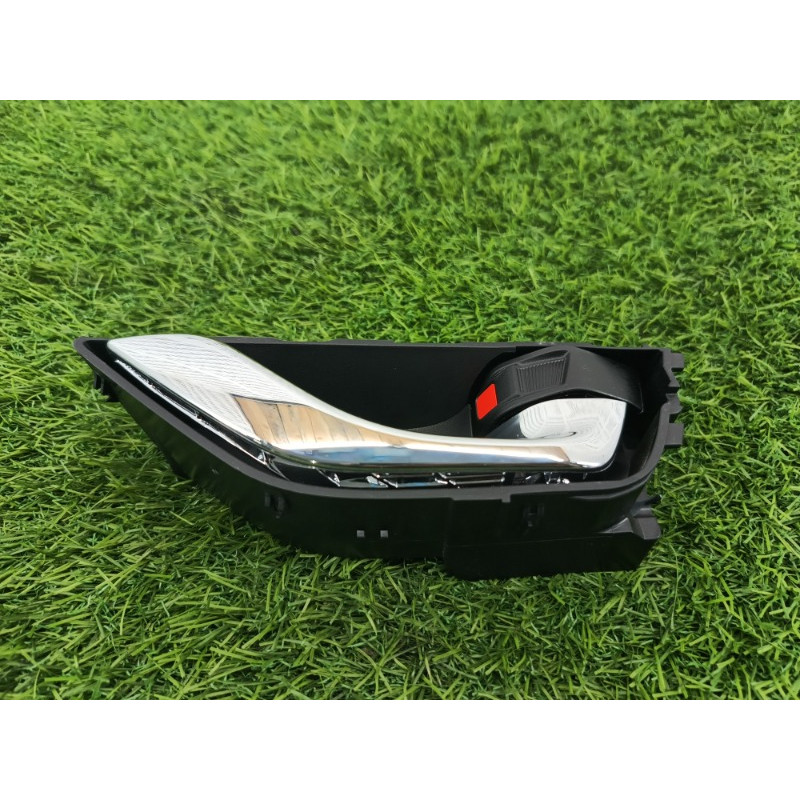 Ручка двери внутренняя (салон) Subaru Forester SK 2020 2.5 61051SJ120TP