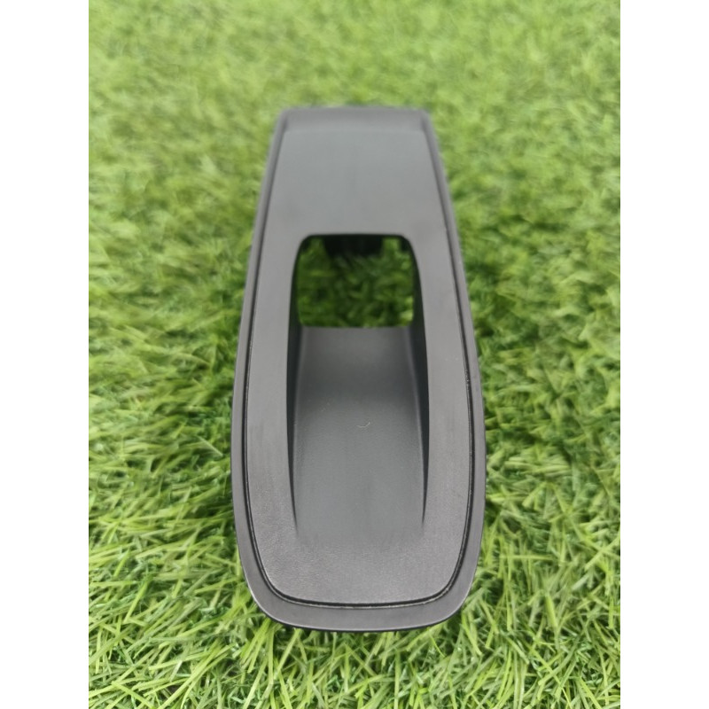 Накладка кнопок склопідйомника (салон) Subaru Forester SK 2020 2.5 83472FL000