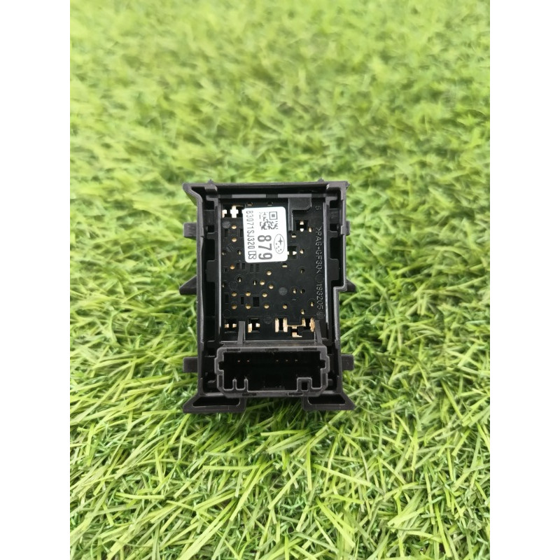 Кнопка стеклоподъемника (электрика / кнопки) Subaru Forester SK 2020 2.5 83071SJ420