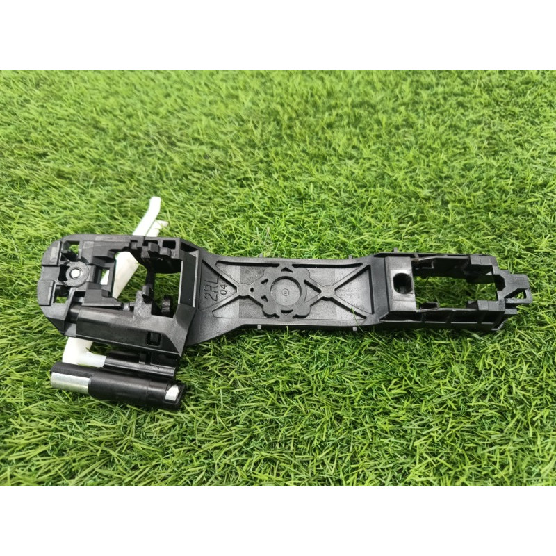 Кронштейн ручки двери (кузов и элементы) Subaru Forester SK 2020 2.5 62142SJ010