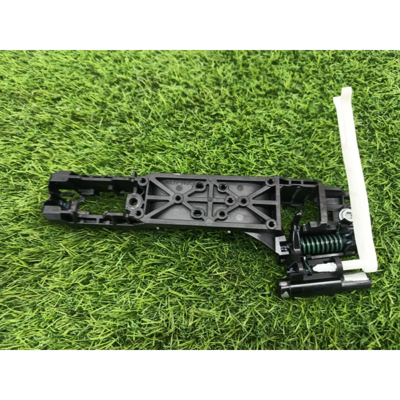 Кронштейн ручки двери (кузов и элементы) Subaru Forester SK 2020 2.5 62142SJ010