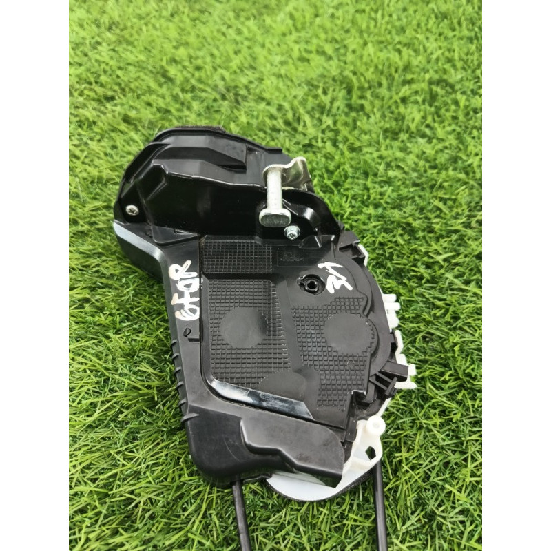 Замок дверей (кузов і елементи) Subaru Forester SK 2020 2.5 61035SJ010
