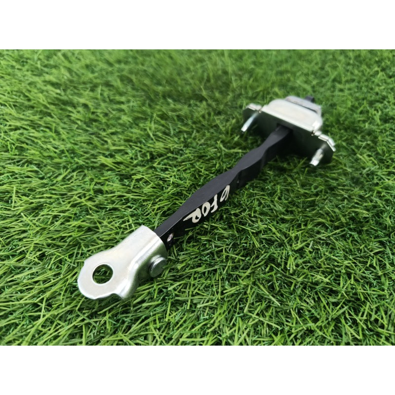 Обмежувач дверей (кузов і елементи) Subaru Forester SK 2020 2.5 62124SJ000