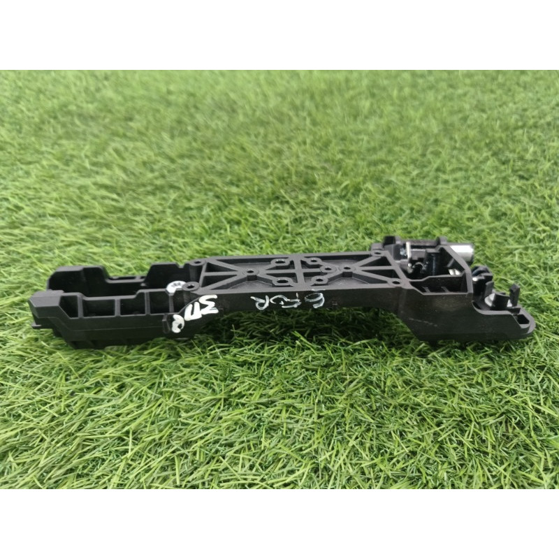 Кронштейн ручки двери (кузов и элементы) Subaru Forester SK 2020 2.5 62142SJ000