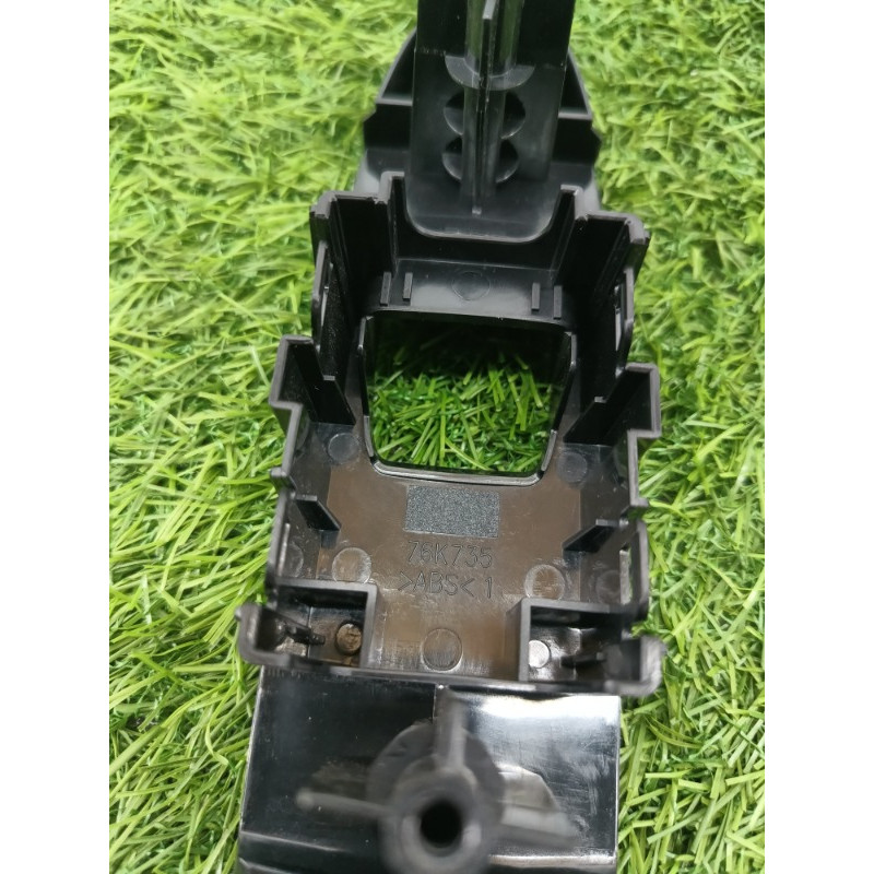 Накладка кнопок склопідйомника (салон) Subaru Forester SK 2020 2.5 83472FL000