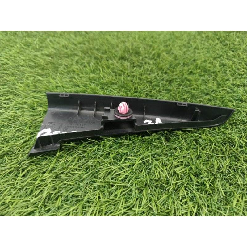 Внутрішній молдинг двері (кутник) (кузов і елементи) Subaru Forester SK 2020 2.5 94251sj010