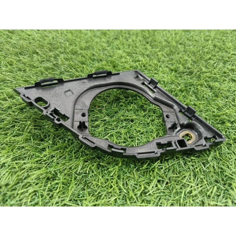 Кронштейн (двигатель и элементы) Audi Q7 4M 2015 3.0 CRE 4m0035428