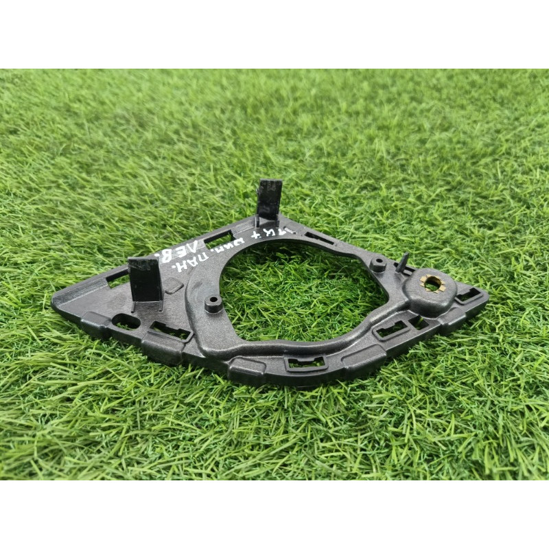 Кронштейн (двигатель и элементы) Audi Q7 4M 2015 3.0 CRE 4m0035427