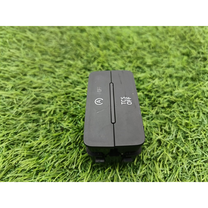 Кнопка TCS (электрика / кнопки) Ford Ecosport B515 2018 1.0L gn1513d734fd