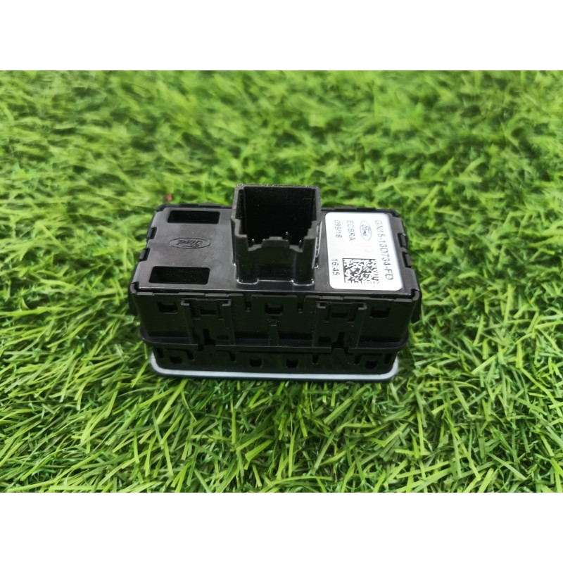 Кнопка TCS (электрика / кнопки) Ford Ecosport B515 2018 1.0L gn1513d734fd