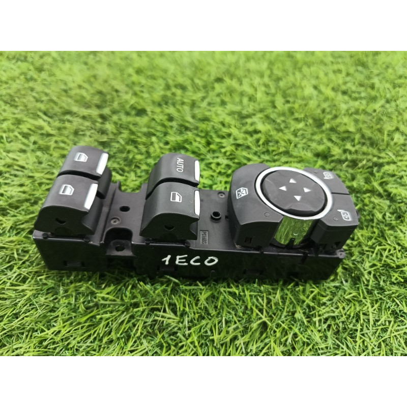 Блок кнопок стеклоподъемников (электрика / кнопки) Ford Ecosport B515 2018 1.0L GN1Z-14529-H