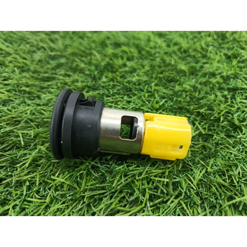 Розетка (электрика) Ford Ecosport B515 2018 1.0L F1EZ-19N236-A