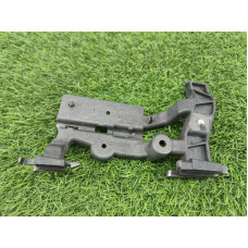 Крепление бампера