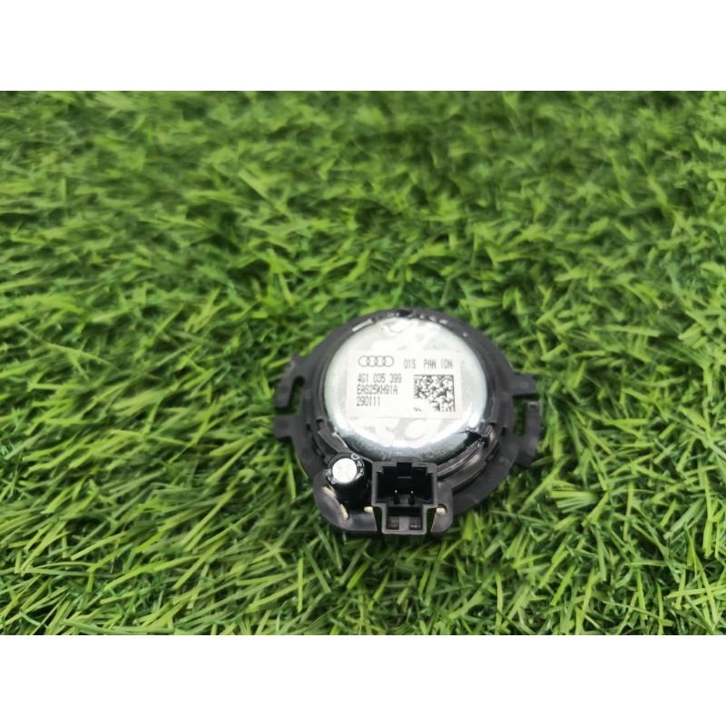 Динамик (электрика) AUDI A6 C7 2011 2.0 tdi 4G1035399