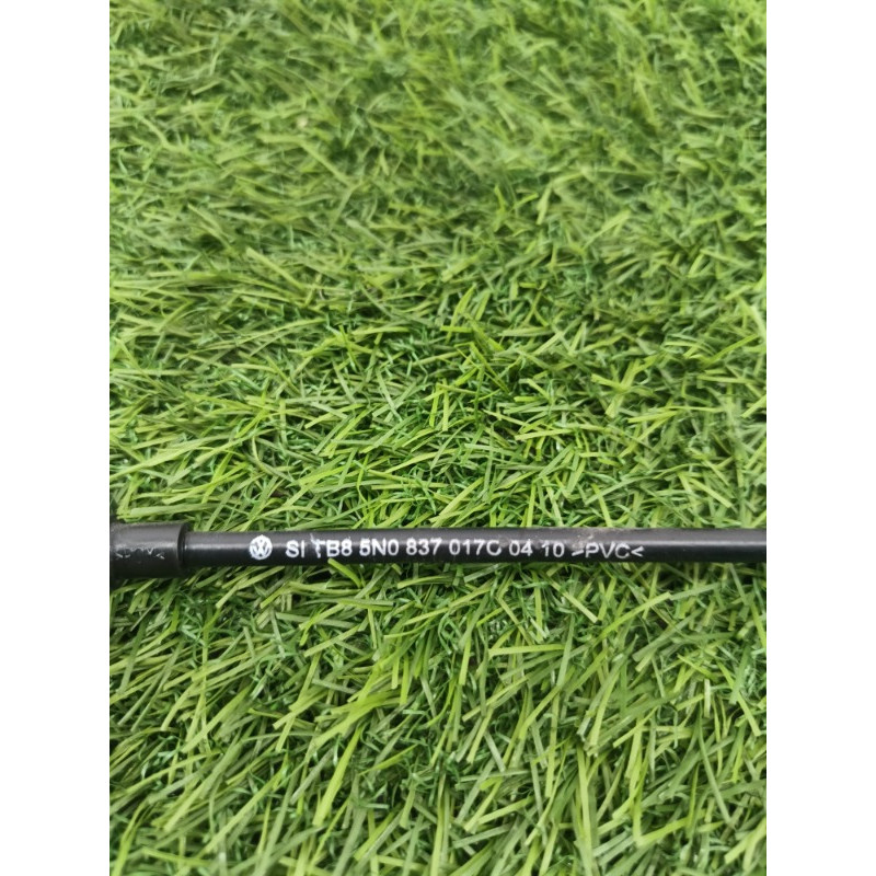 Трос замка двери (кузов и элементы) Volkswagen Tiguan 5N 2011 1.4 CAVA 5N0837017D