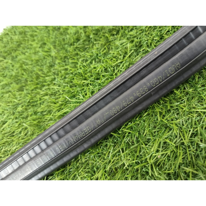 Молдинг стекла внутренний (наружные элементы кузова) AUDI A6 C7 2011 2.0 tdi 4G0839479B