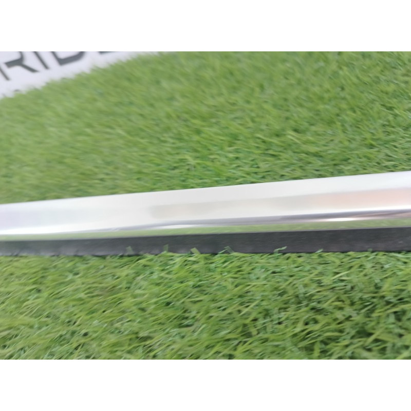 Молдинг стекла (кузов и элементы) Mercedes-Benz E-class w212 2013 2.2 CDI